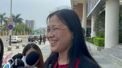 香港升學(xué)|香港DSE|香港中學(xué)|香港教育|香港DSE內(nèi)地考場|深圳培僑|深圳培僑龍華信義學(xué)校