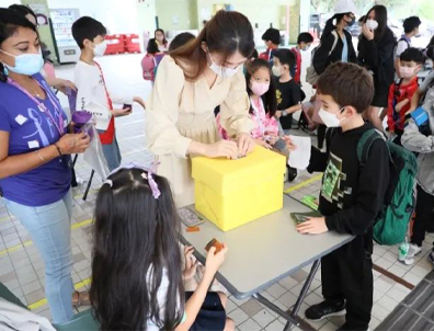 政策收緊！學(xué)生要在港讀滿三年，才有香港DSE本地考生資格？